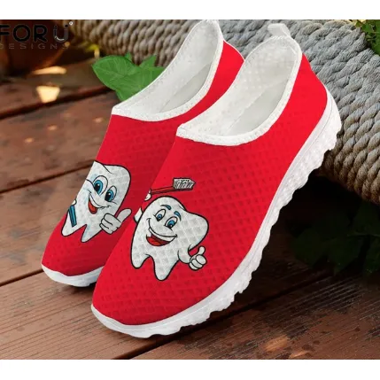 Women 3D Tooth Print Pattern Slip On Shoes